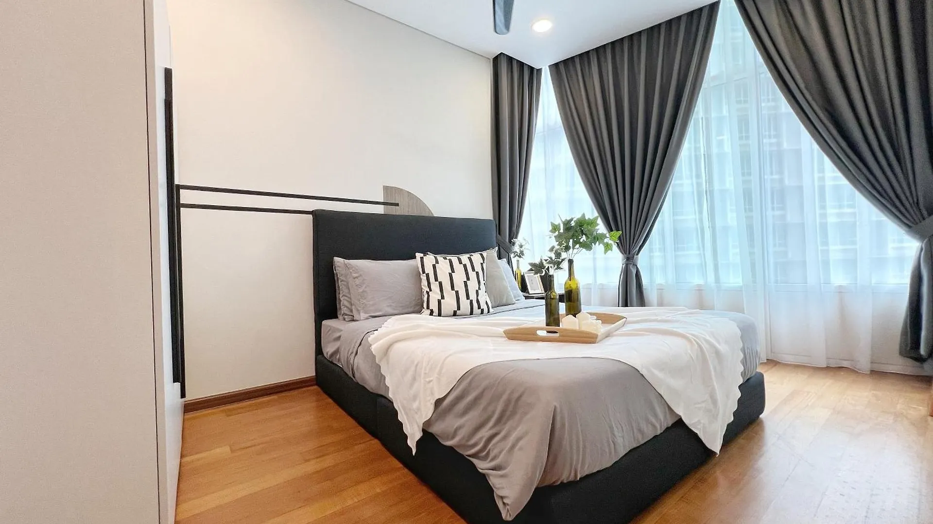 Sky Suites Modern 3Br Family Suite At Klcc クアラルンプール