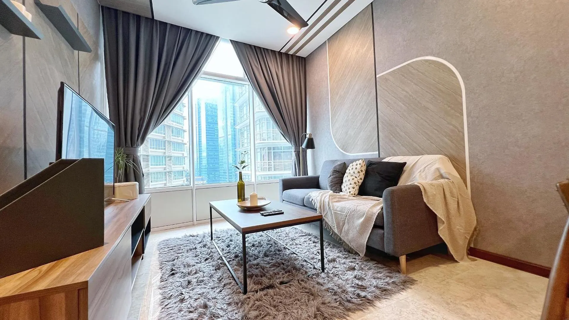 Sky Suites Modern 3Br Family Suite At Klccの連絡先